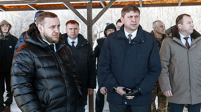 Александр Тихонов ознакомился с работой по военно-патриотическому воспитанию молодежи в Пензенской области