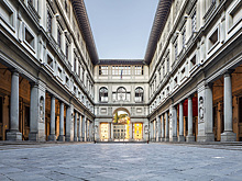 Флоренция продвигает менее известные музеи: по билету в Уффици можно бесплатно попасть в Национальный музей археологии