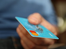 12 депутатов стали жертвами телефонных мошенников