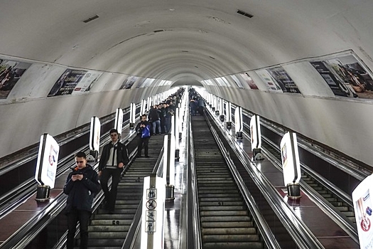 В Киеве закрыли станцию метро из-за сообщения о бомбе