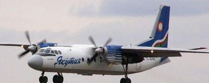 Самолёт Ан-24 вернулся в аэропорт Якутска из-за неисправности