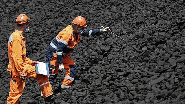 Цены на российский уголь в мире начали падать