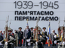 Порошенко заявил о победе украинцев над нацизмом