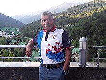 В Минспорта России отметили почетным знаком кировского тренера по прыжкам на лыжах с трамплина Сергея Лысова
