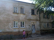 В Саратове ветеранов из аварийного жилья отселяют на другой конец города