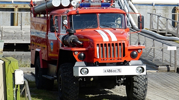 Пожарные спасли 11 человек в Омске