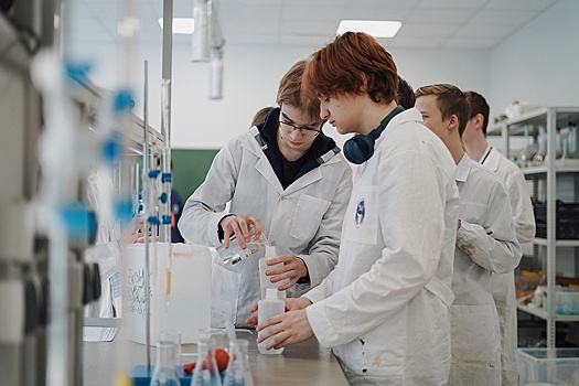 500 тысяч учеников из Москвы приняли участие в первом этапе школьных олимпиад