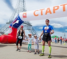 Старт – от уральской Эйфелевой башни: олимпийский чемпион приглашает южноуральцев на Парижский полумарафон