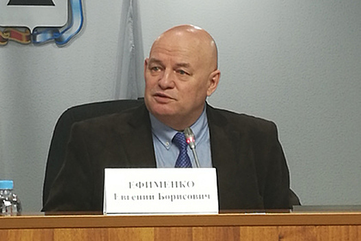 Начальника управления госстройнадзора Минстроя Челябинской области обвинили во взятке