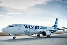 WestJet получила первый грузовой самолет 737-800BC