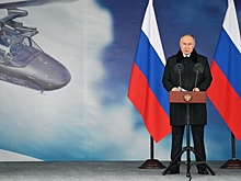 Путин вручил на аэродроме Чкаловский госнаграды воинским частям ВКС РФ