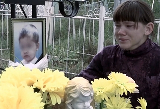  Омичке Сошниковой, сына которой до смерти забил ее сожитель, не удалось вернуть себе трех оставшихся детей