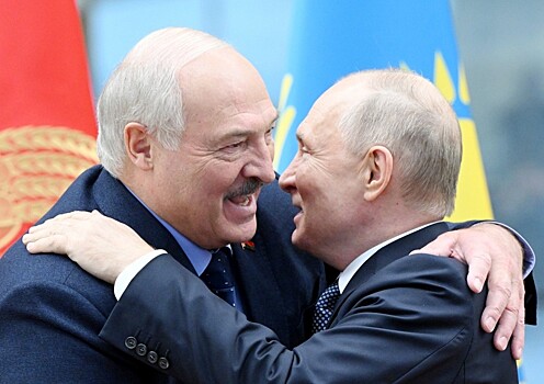 Объятия Путина и Лукашенко, вместо Армении — коньяк: как прошел саммит ОДКБ