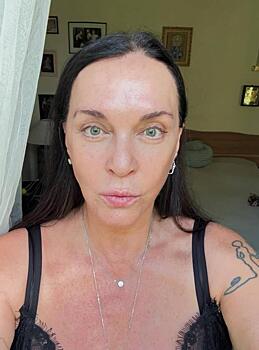 60-летняя актриса Татьяна Лютаева поделилась фотографией без макияжа