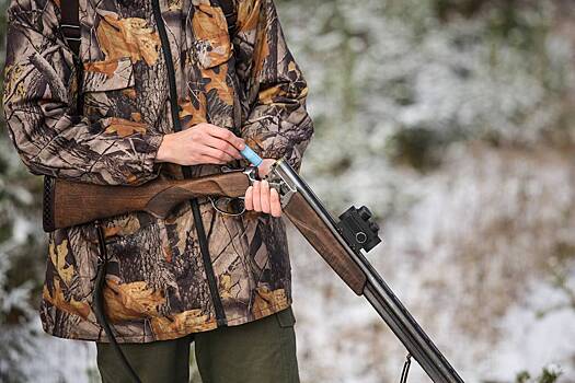 Известного сотрудника МЧС смертельно ранили на охоте