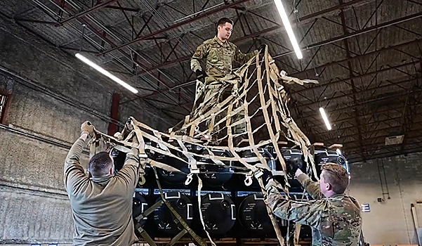 У Франции возникли трудности с финансированием обещанной Украине помощи