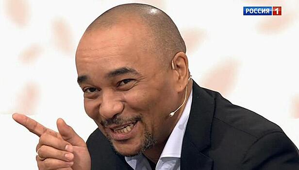 Григорий сиятвинда жмурки фото Актер из "Жмурок" прочитал сказку в виртуальном зале в Сызрани Новости Самары