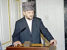 Глава «Мужского государства»* назвал отца Кадырова «переобувшимся»