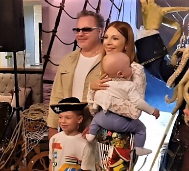 Пираты и море шаров: Подольская показала, как прошел день рождения ее старшего сына