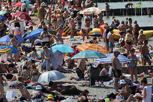 Опасные болезни, которые могут грозить купальщикам