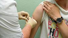 Прививки против гриппа начали делать в поликлиниках Вологды