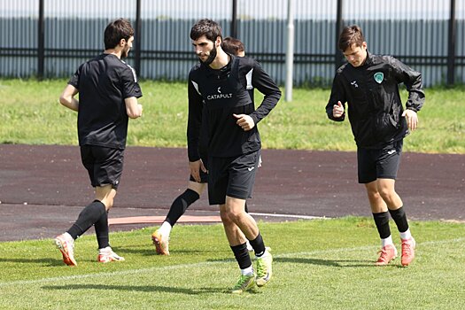 В погоне за лидером. "Зенит", ЦСКА и "Спартак" проведут матчи 27-го тура РПЛ