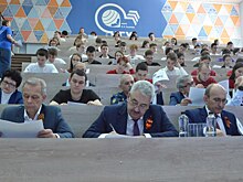 Спикер Госсовета Чувашии Леонид Черкесов написал «Диктант Победы» в ЧГУ имени Ульянова