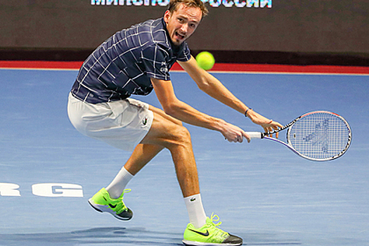 Российский теннисист Даниил Медведев официально стал первой ракеткой мира