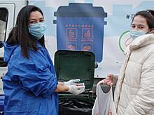 Активисты собирают крышки, электронику, старую одежду