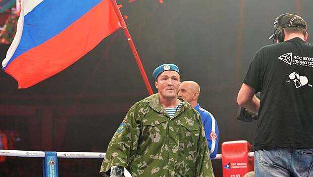 Денис Лебедев в декабре проведет бой в Красноярске. В июле он объявил о завершении карьеры