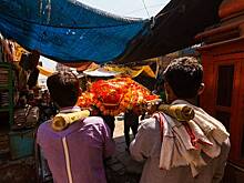 Женщина вышла замуж за любимого на его похоронах