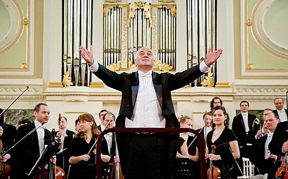 Сегодня оркестр "Классика" в Петербурге открывает цикл общедоступных концертов
