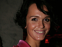 Певица Слава заявила, что впервые стала бабушкой