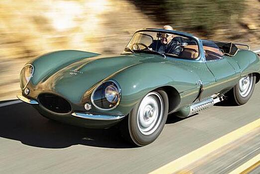 Jaguar показал возрожденный суперкар XKSS на видео