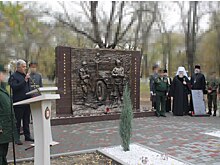 Проект ЕР &laquo;Историческая память&raquo; помог установить на Дону памятник разведчикам СВО