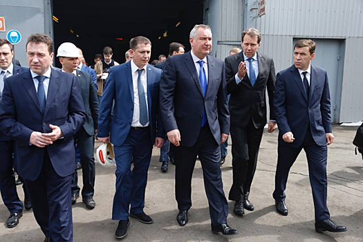 Куйвашев принял участие в совещании, которое провел Рогозин в Нижнем Тагиле