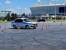 В донской столице прошли соревнования по служебному автомногоборью среди сотрудников полиции