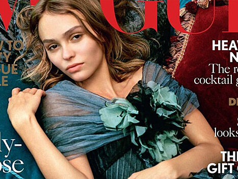 Лили-Роуз Депп впервые появилась на обложке Vogue