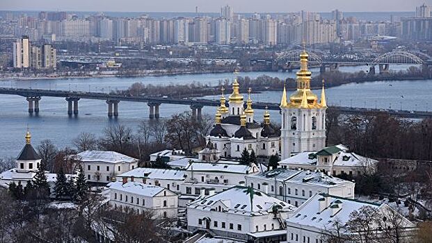 Киевляне перекрыли дорогу из-за холода в квартирах