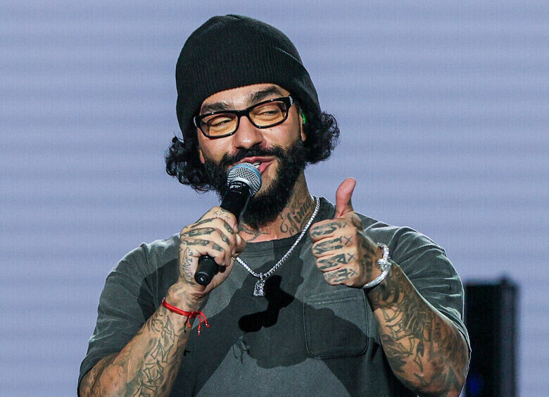 Провинциалка с ребенком: стало известно, кто новая подруга Тимати