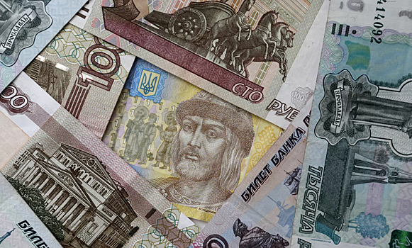 Медведев поднял вопрос обмена гривен на рубли