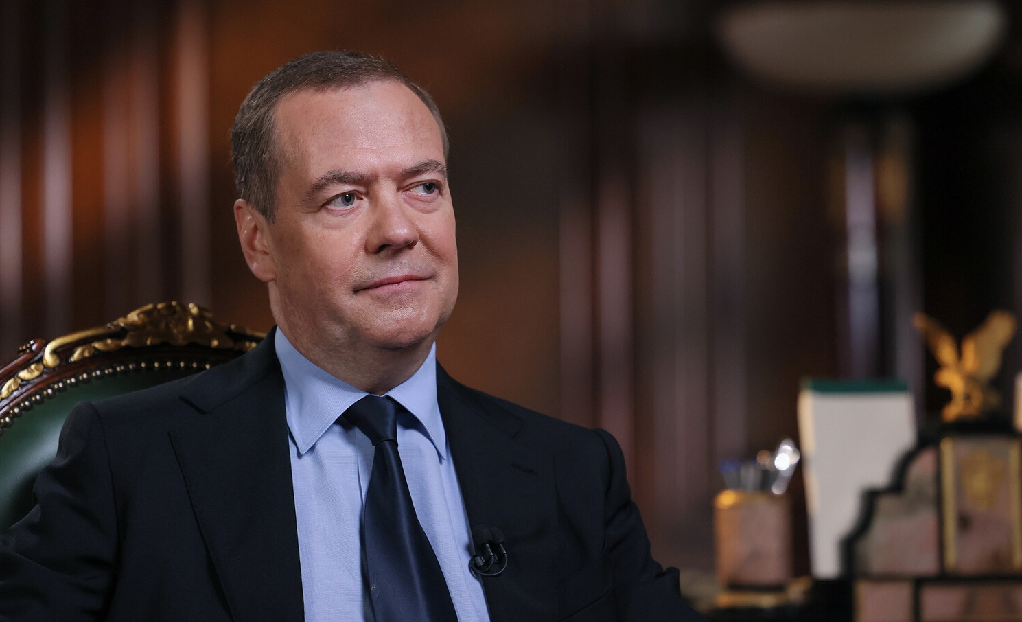 Медведев рассказал, кто хотел напасть на Красную армию летом 1945 года