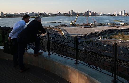 Футбольное поле "Казань-Арены" подготовят к концу года