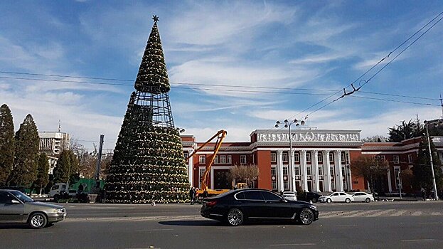 В Душанбе прошел пятый форум выпускников российских (советских) вузов