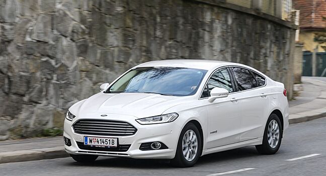 Ford Mondeo попрощался с бензиновыми двигателями