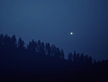 Фотограф заснял Юпитер и его спутники в горах Алтая