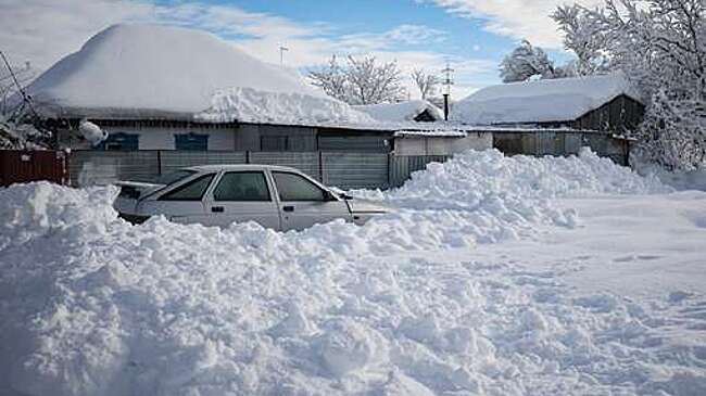 Передереев: режим ЧС ввели в Апшеронском районе Кубани из-за снегопада