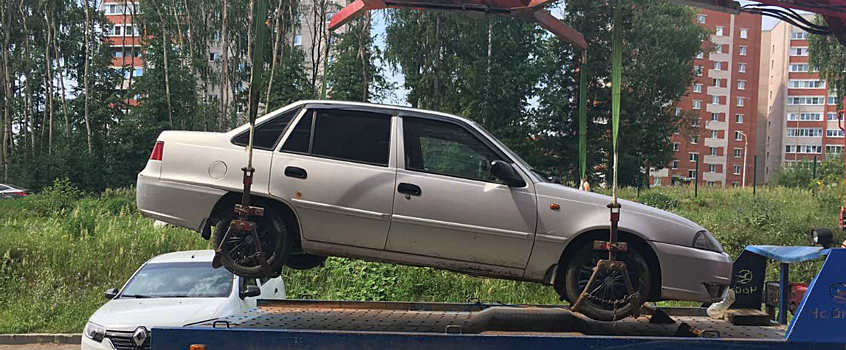 Жительница Ижевска лишилась автомобиля из-за долга