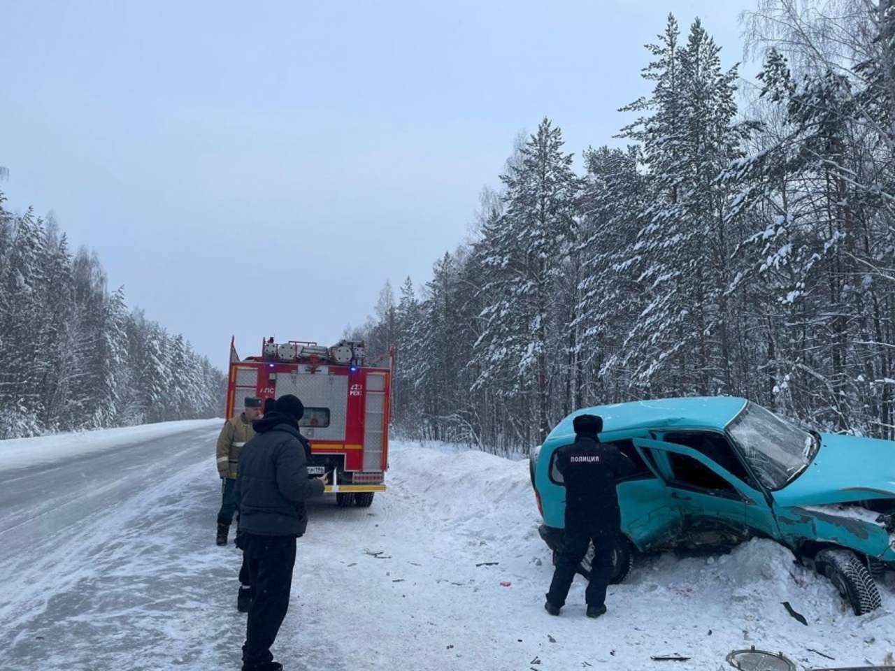 Смертельная авария на свердловской трассе: в одной из машин было пятеро  детей - Рамблер/авто