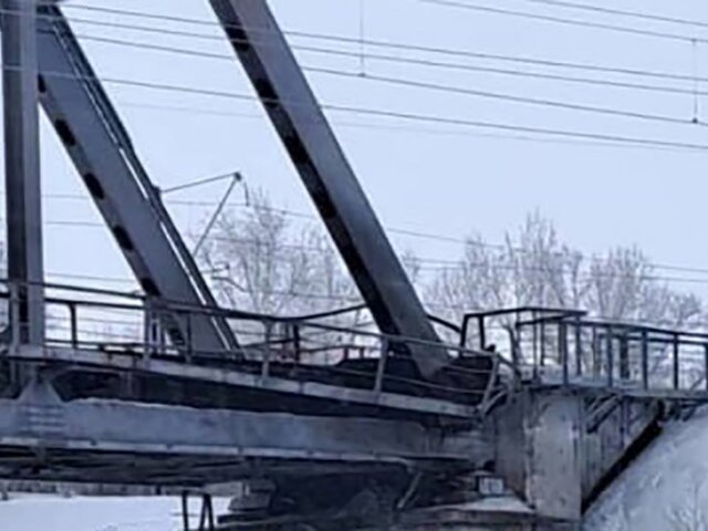 Уголовное дело о диверсии завели после взрыва на ж/д мосту под Самарой